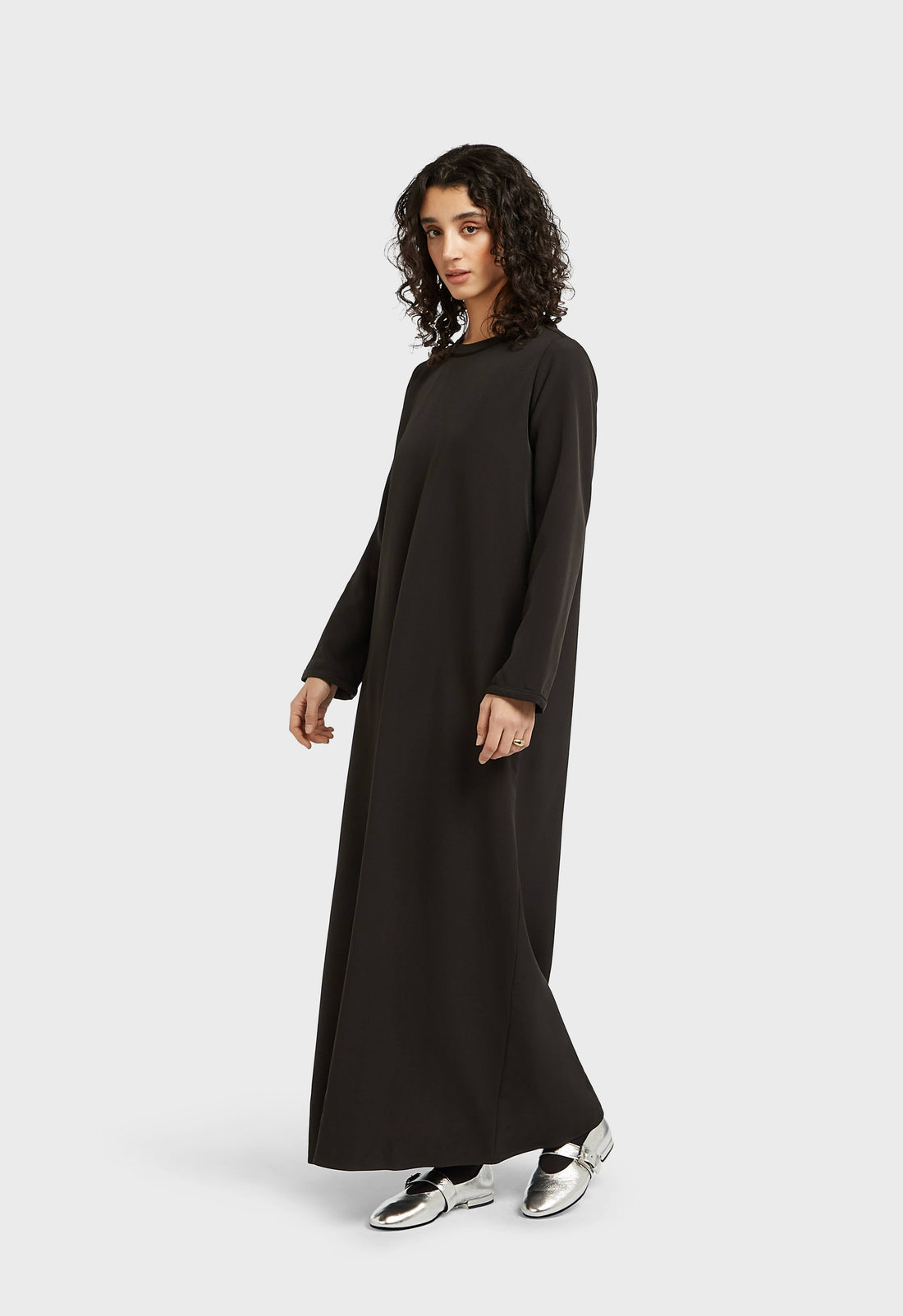 Essentiel Robe Court | Black