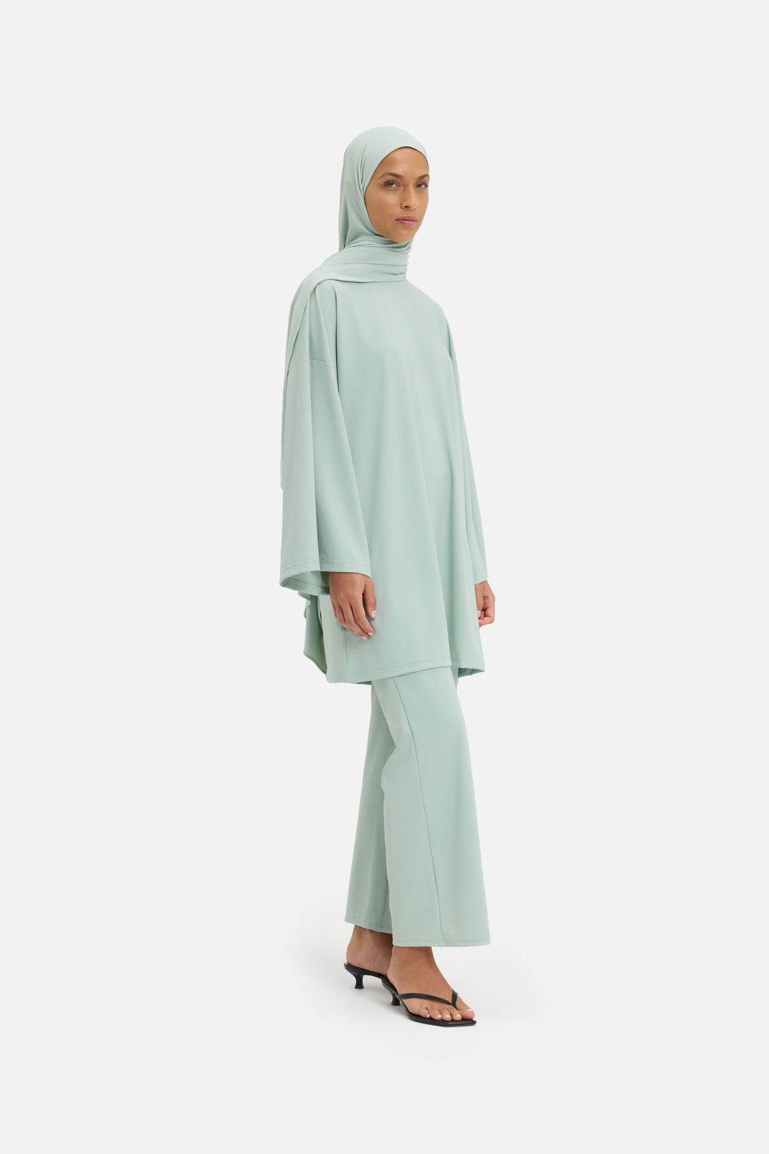 Essentiel Straight Swim Legging | Aqua Gray