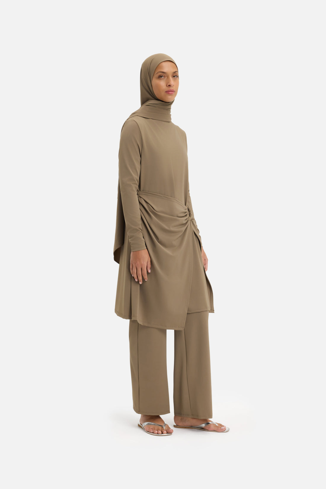 Essentiel Straight Swim Legging | Brown Clay