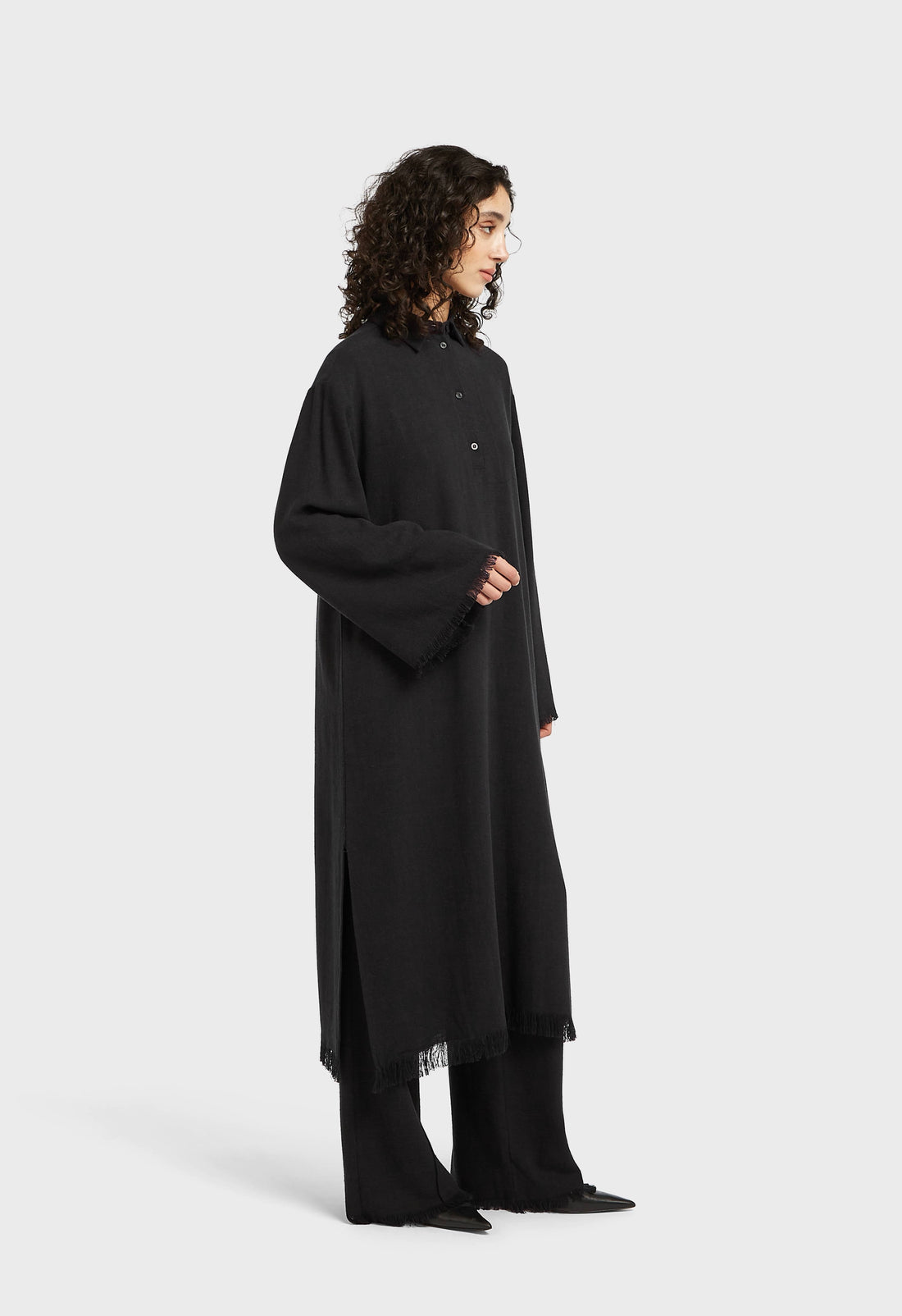 Frayed Ourlet Robe Chemise | Black