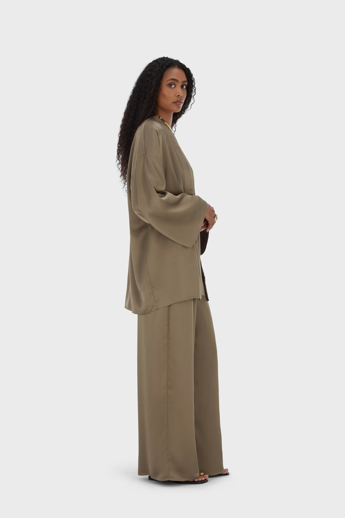Court Satin Abaya | Taupe