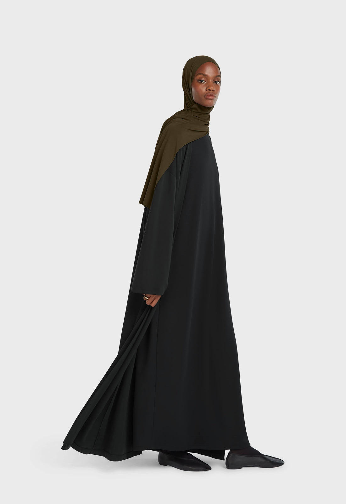 Doux Rayonne Abaya | Black
