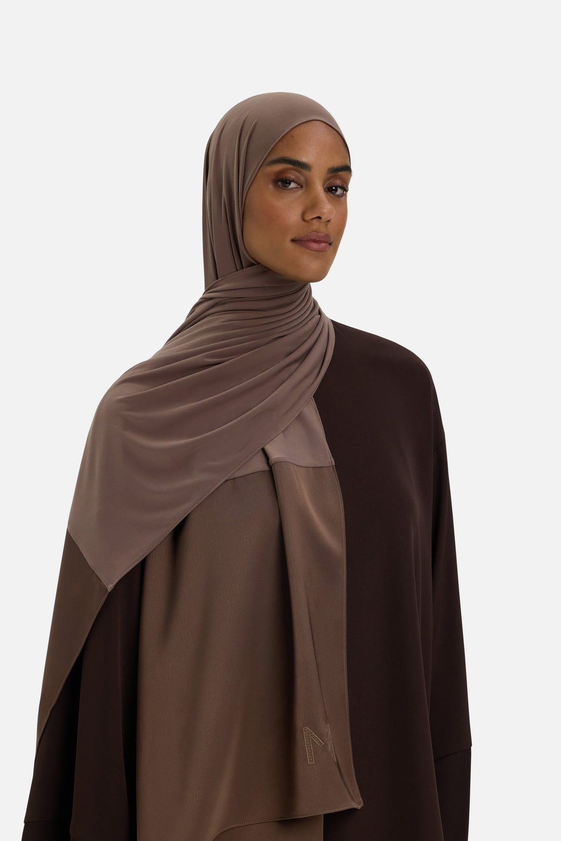 Structured Satin Edge Écharpe | Ash Brown